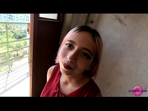 ❤️ Sha'awar ɗalibi yana tsotsar Baƙo a Waje - Cum A Fuskarsa ☑  a mu  ❌️